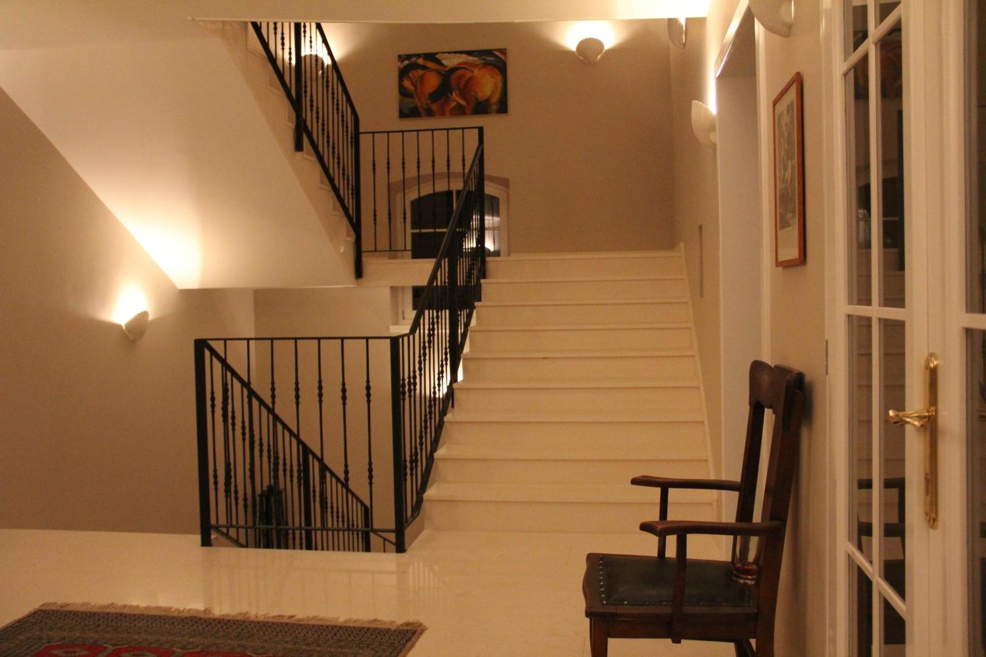 Liszkay Borkuria Hotel Monoszlo Екстериор снимка
