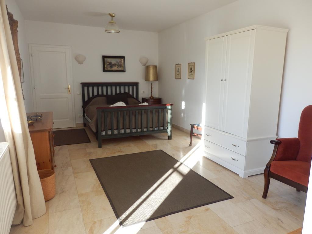 Liszkay Borkuria Hotel Monoszlo Екстериор снимка